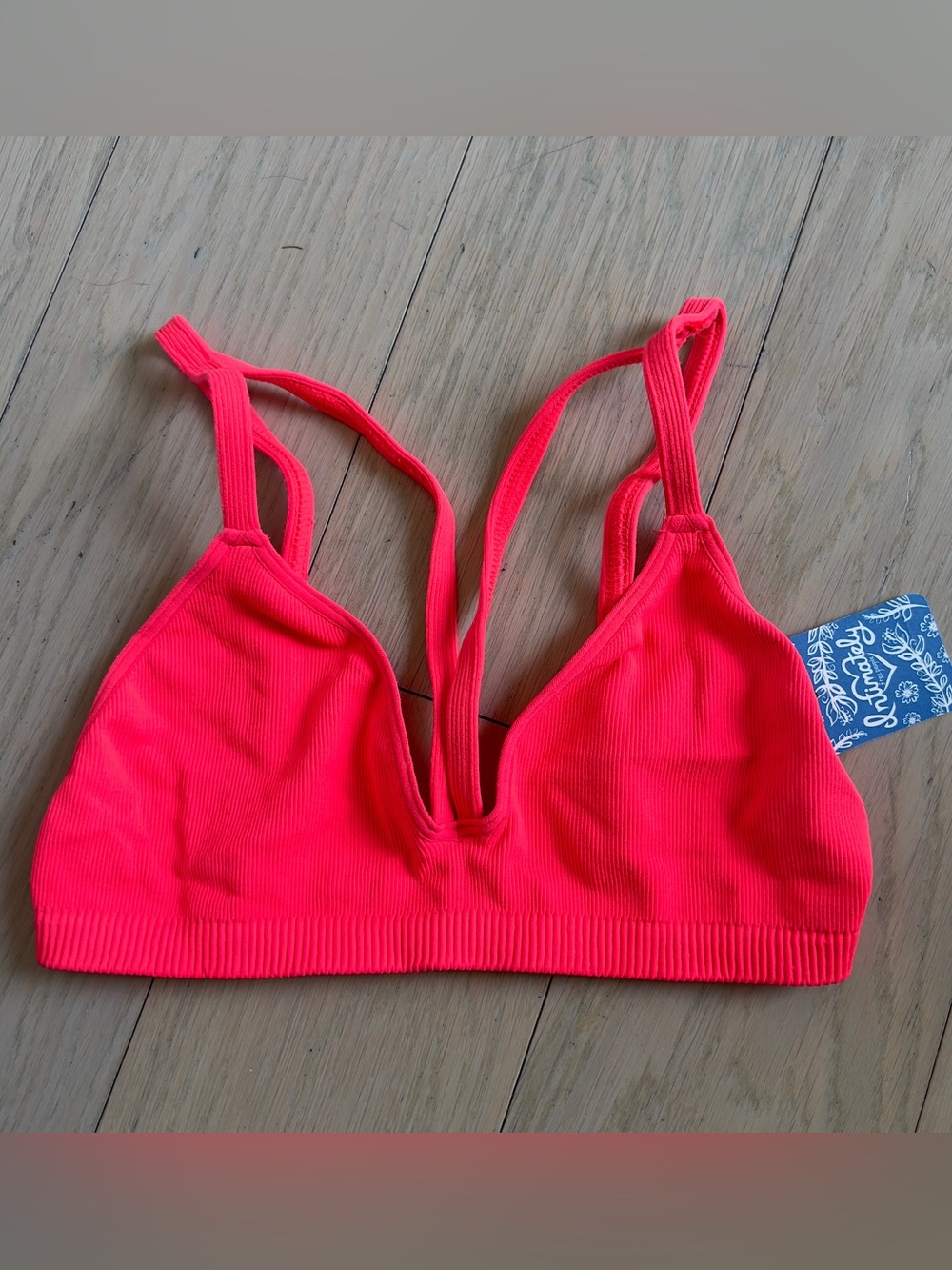 Free People Keira Seamless Bra Bralette in Coral Pink NWT - Picture 3 of 5